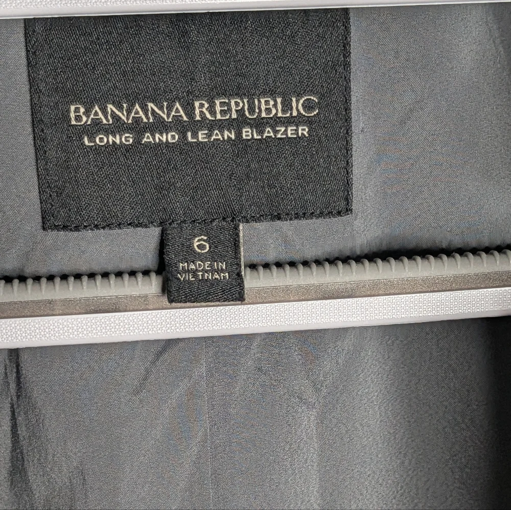Banana Republic Long And Lean Gray Blazer - Picture 4 of 6